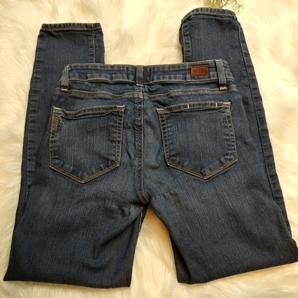 PAIGE Denim 'Kylie' Crop Skinny Jeans - Picture 7 of 11